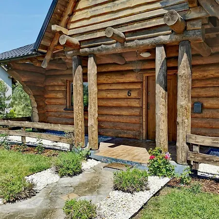 Klimatyczny Dom Z Bali *
