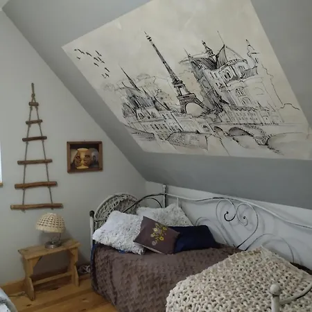 Klimatyczny Dom Z Bali Διαμέρισμα